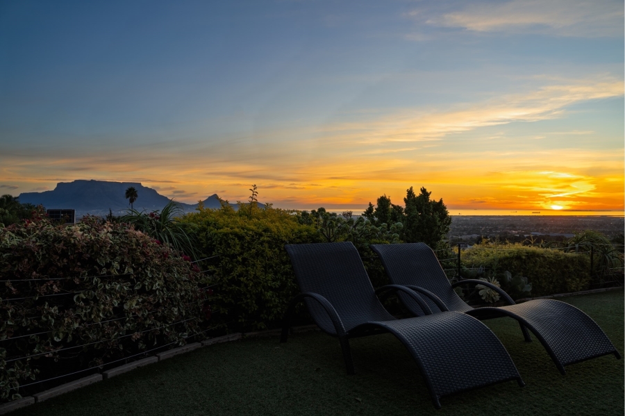13 Bedroom Property for Sale in Plattekloof 3 Western Cape
